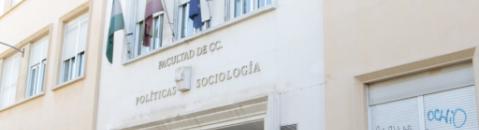 fachada de la Facultad de Ciencias Políticas y Sociología